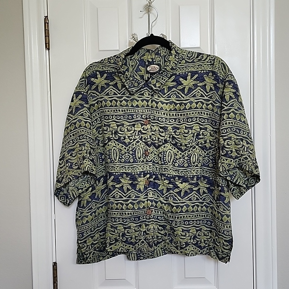 Tommy Bahama Hawaiian Blouse​​​​​